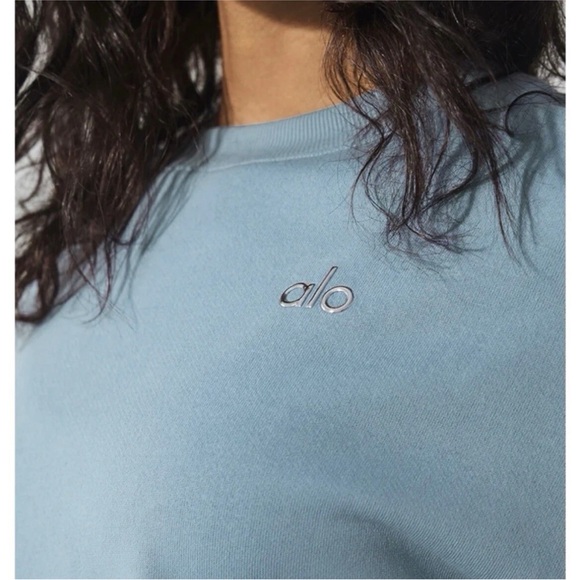 ALO Yoga Accolade Crewneck Pullover - Celestial Blue SOLD OUT - Picture 3 of 8